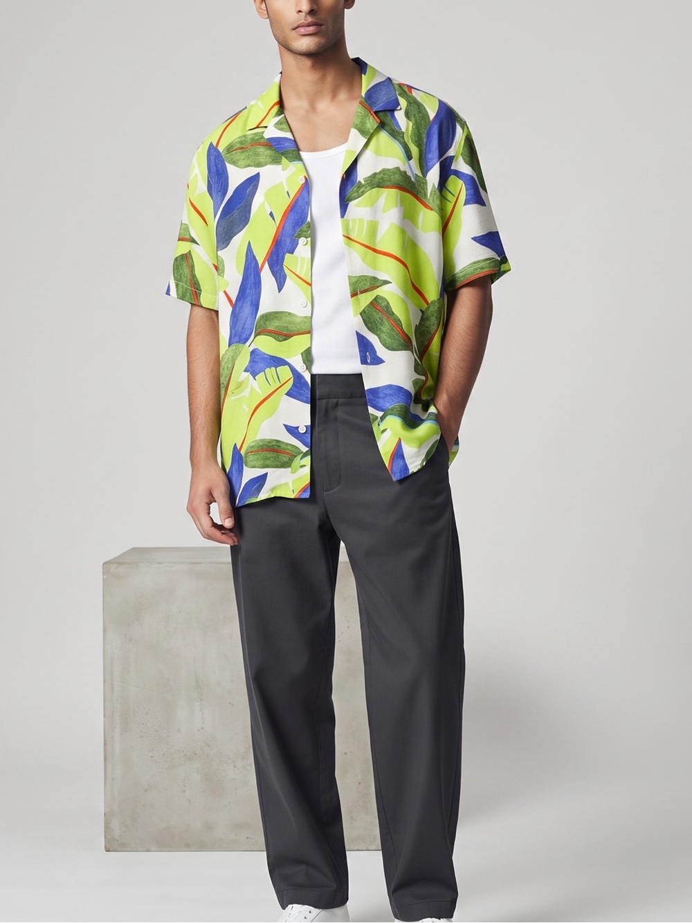 ZARA Man Tropical Banana Leaf Camp Collar Resort Hawaiian Shirt M